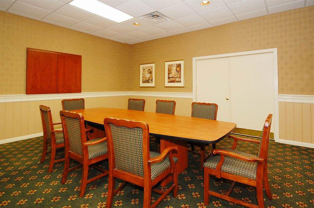 Quality Inn & Suites Conference Center Thomasville Exterior photo